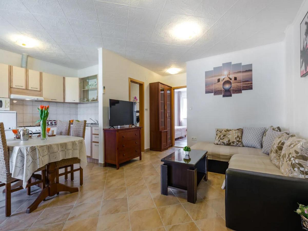 Prlender Apartment Cibaca Exteriör bild