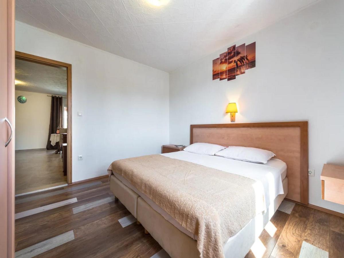 Prlender Apartment Cibaca Exteriör bild